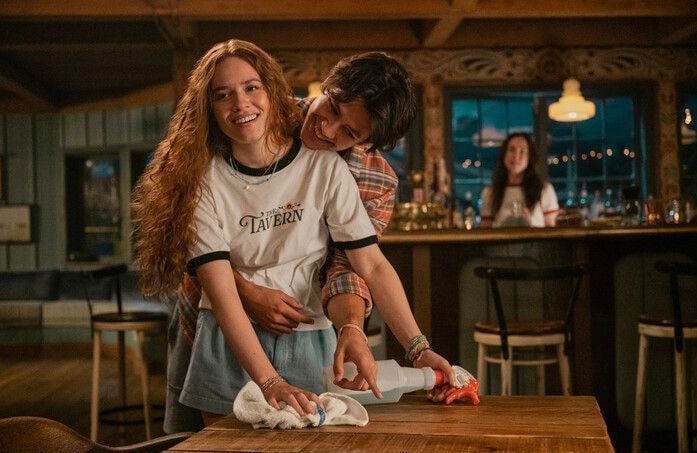 « Au fil des années » : intrigue, casting… Tout ce que l’on sait déjà sur la saison 2 de la série romantique