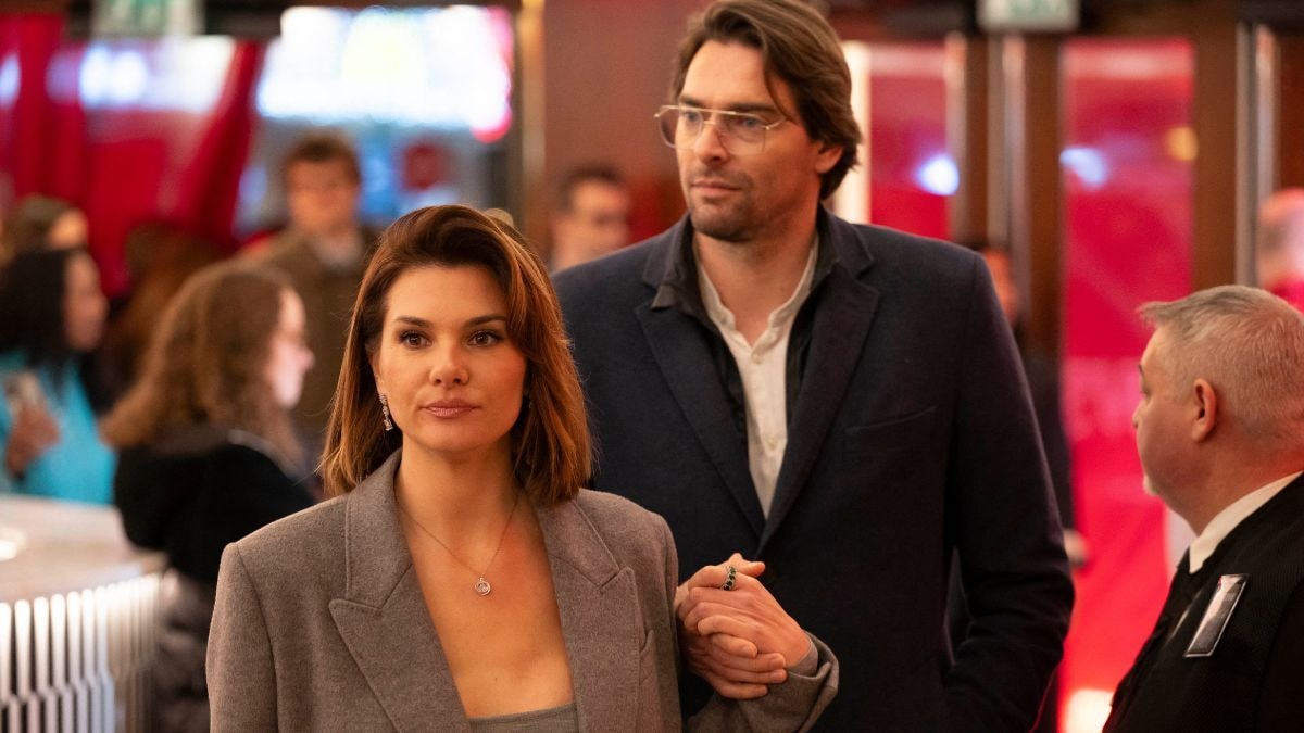 Alice Detollenaere et Camille Lacourt dévoilent les conséquences du cancer du sein de la jeune femme sur leur couple : "Cette vie-là n'existe plus"