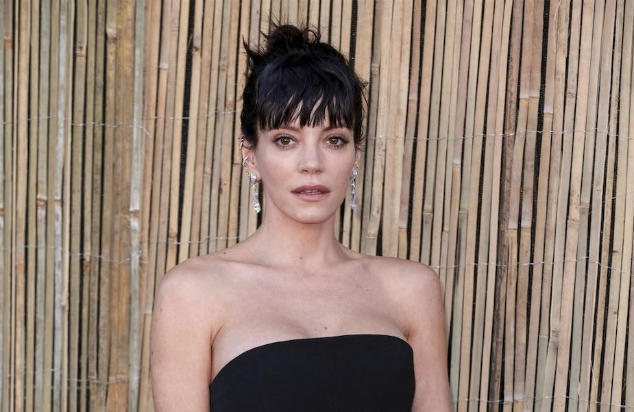 Infidélités, jalousie… Lily Allen se confie sans filtre sur son union avec David Harbour