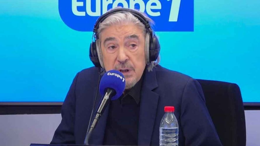 "Ils font une phrase et c’est n’importe quoi", Serge Lama tacle comme jamais auparavant la jeune génération de chanteurs français