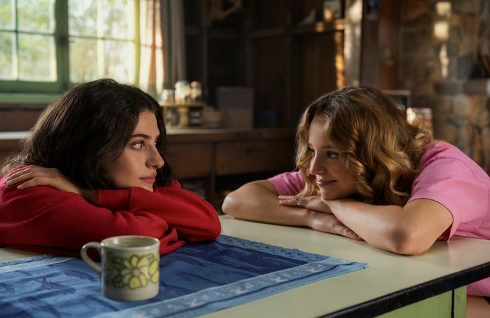 Vous avez aimé « Gossip Girl » ? Cette série romantique va devenir votre nouvelle obsession sur Prime Video