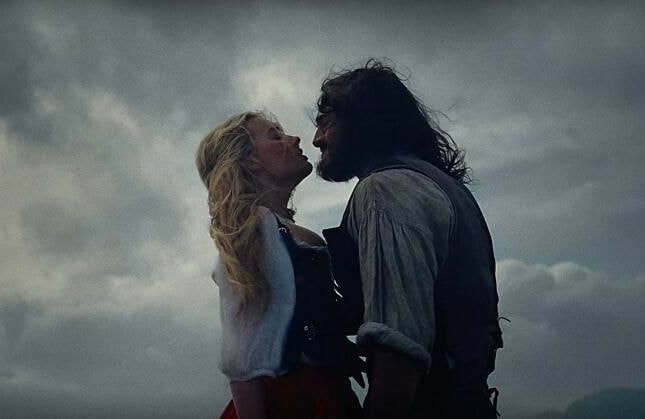 « Hurlevent » : la bande-annonce très « Fifty Shades of Grey » du roman de Brontë avec Margot Robbie et Jacob Elordi