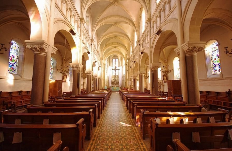 Pédocriminalité dans l’Église : quatre ans après le rapport Sauvé, un combat encore inachevé