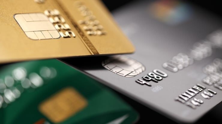 Vous rêvez d'une carte bancaire Visa Platinum ? Voici les banques les moins chères