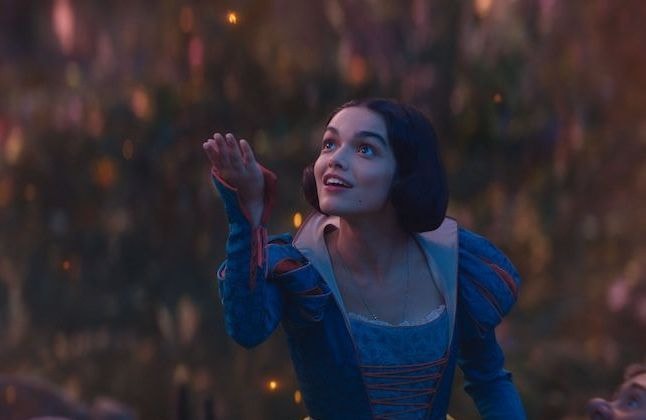 Pourquoi le film « Blanche-Neige » suscite de nombreuses polémiques ?