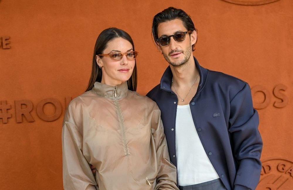 Pierre Niney : Natasha Andrews dévoile les coulisses de leur escapade parisienne en famille