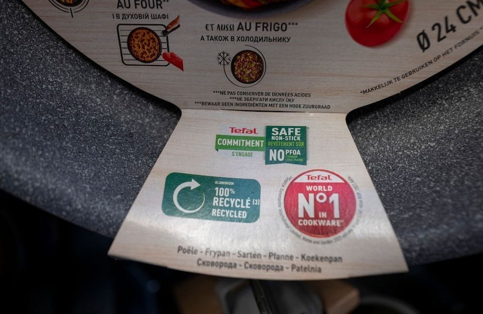 Tefal attaqué en justice pour avoir dissimulé la dangerosité de leurs poêles en téflon