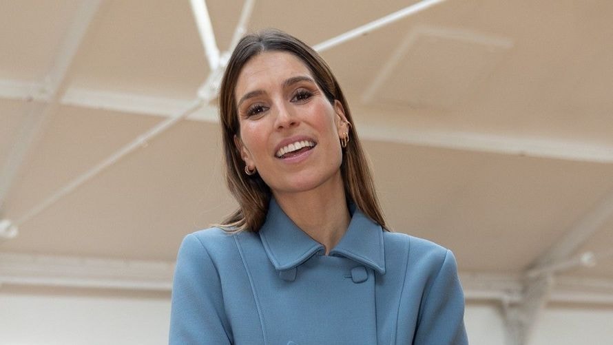 L’ex-Miss France, Laury Thilleman, fait une chute "spectaculaire" sur France 2 : Jonathan Lambert fautif et très inquiet