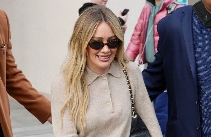 Le pull oatmeal, le basique hivernal à adopter pour élever son allure