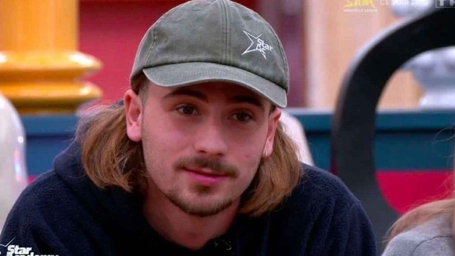Pierre Garnier (Star Academy) dévoile les chambres insolites des candidats pour la tournée : un room tour pas comme les autres