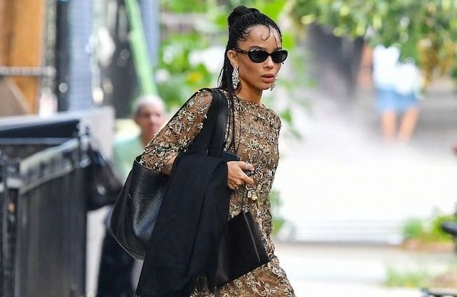 Au mariage de Taylor Swift, Zoë Kravitz prouve qu'une robe transparente peut être aussi chic que sensuelle