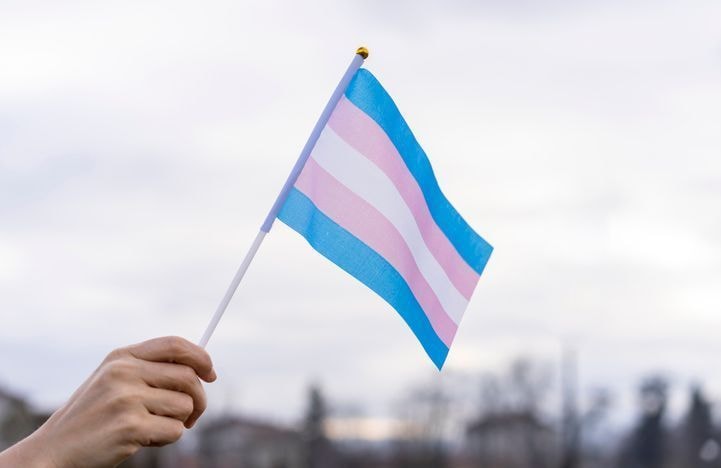 « La masculinité, c’est hyper confortable » : ces hommes trans mieux traités depuis qu’ils ont changé de genre