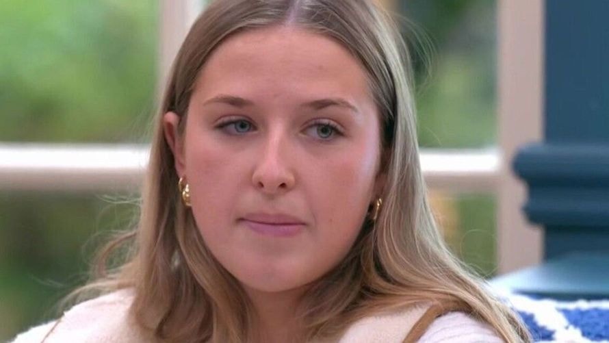 "Ni chaud, ni froid", TF1 annule la quotidienne de la "Star Academy", Héléna réagit et incite à regarder les vlogs de Candice