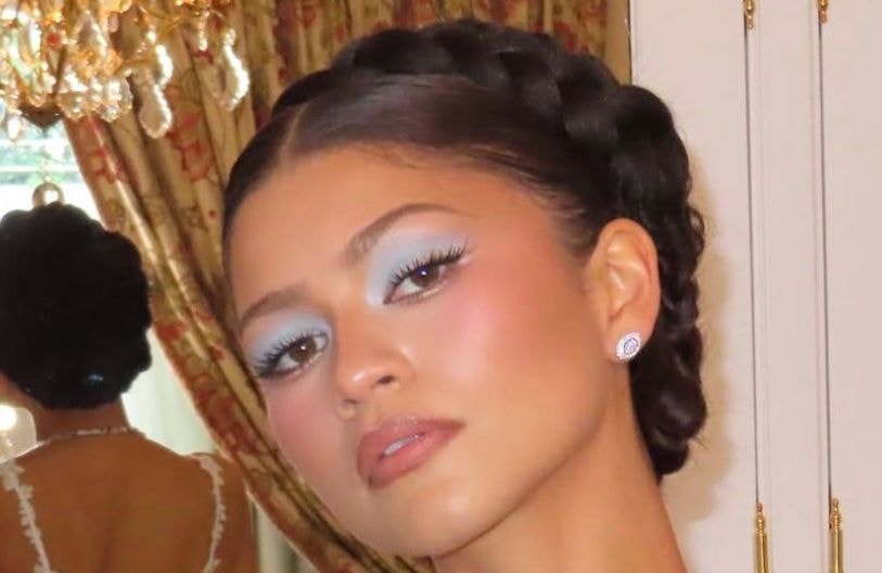 Qui est Ernesto Casillas, le maquilleur fétiche de Zendaya qui a une façon bien à lui de sublimer les yeux