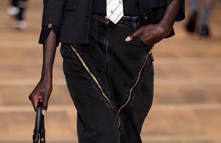 Jean noir qui déteint ? Ces gestes simples pour fixer sa couleur