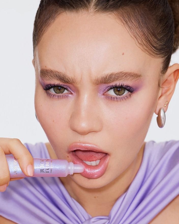 « Orchid eye » : cette tendance maquillage qui va transformer votre regard cet été