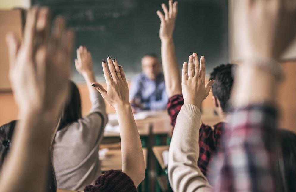 De « père de substitution » à bourreau : un directeur d’établissements privé accusé d’agressions sexuelles sur mineurs