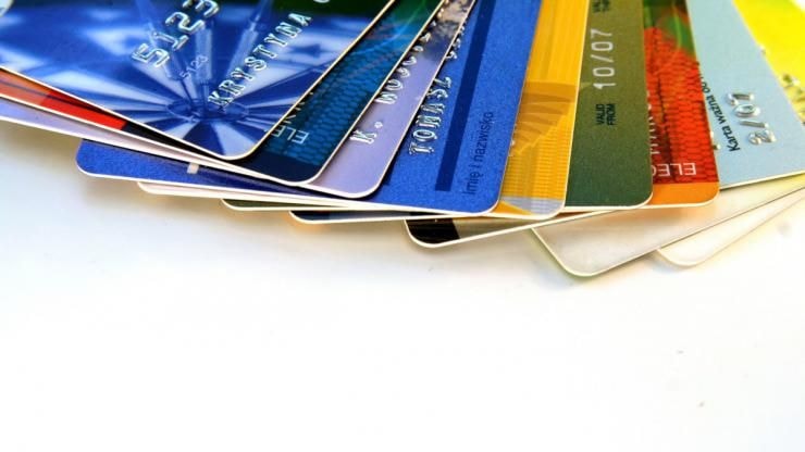 Carte bancaire : le mode d'emploi pour payer avec CB, le réseau français
