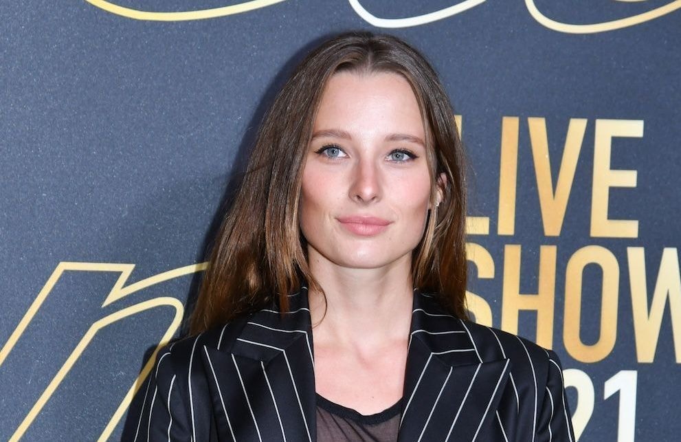 Ilona Smet bientôt maman pour la seconde fois : elle dévoile son baby bump dans un adorable cliché
