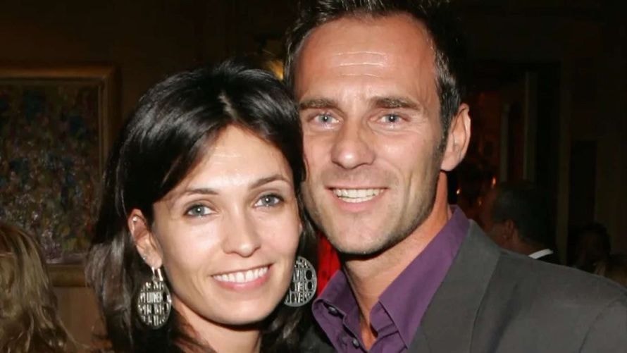 Adeline Blondieau en deuil : son ex-mari et le père de son fils est mort