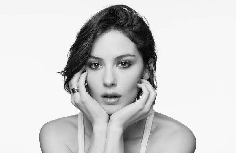 Best-of beauté : Gracie Abrams, visage du nouveau parfum Chanel ; Rihanna et  A$AP Rocky réunit pour Fenty Skin…