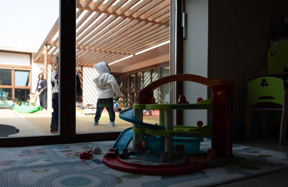 Crèches privées : isolement, sous-effectifs, repas rationnés… Le groupe « La Maison Bleue » dans la tourmente