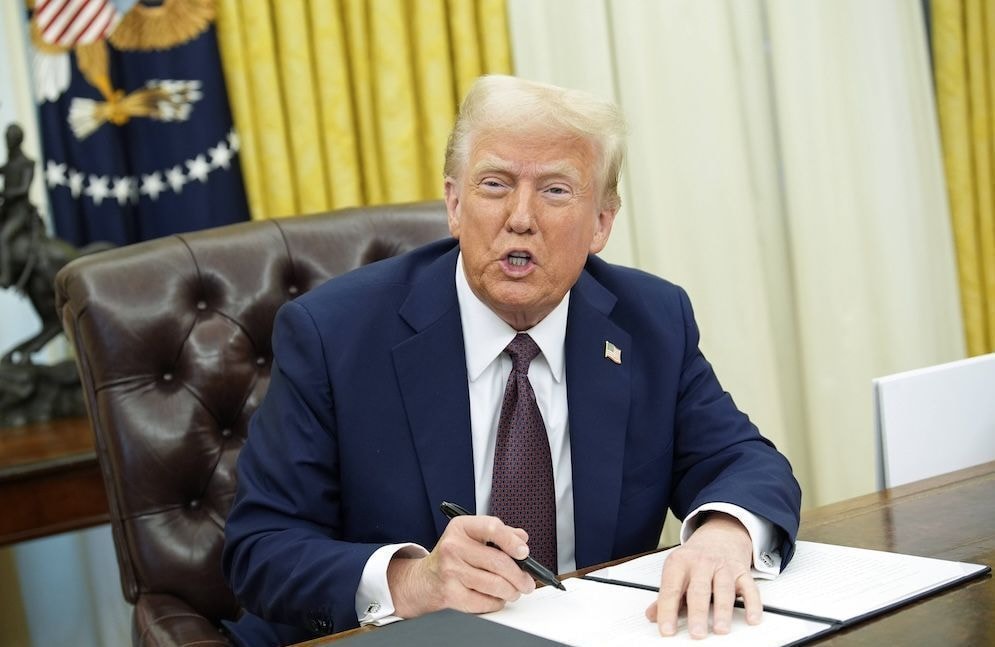 Donald Trump gracie 23 militants anti-avortement