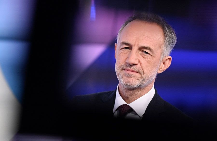 Emmanuel Grégoire : « du temps à soi », la promesse du candidat à la Mairie de Paris pour les mamans solos