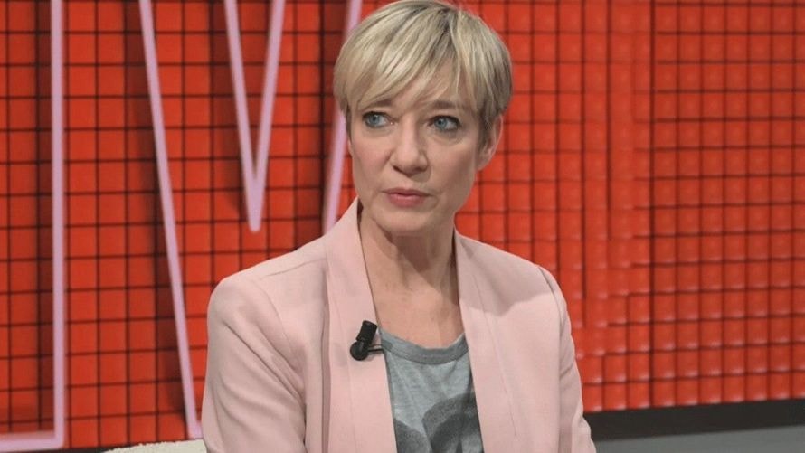 Estelle Dossin déboussolée face au "non" d’un candidat dans "Mariés au premier regard" : les équipes forcées de "gérer le problème" en urgence