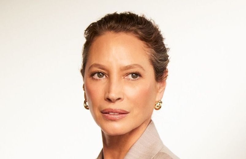 À 57 ans, Christy Turlington devient ambassadrice mondiale de Lancôme