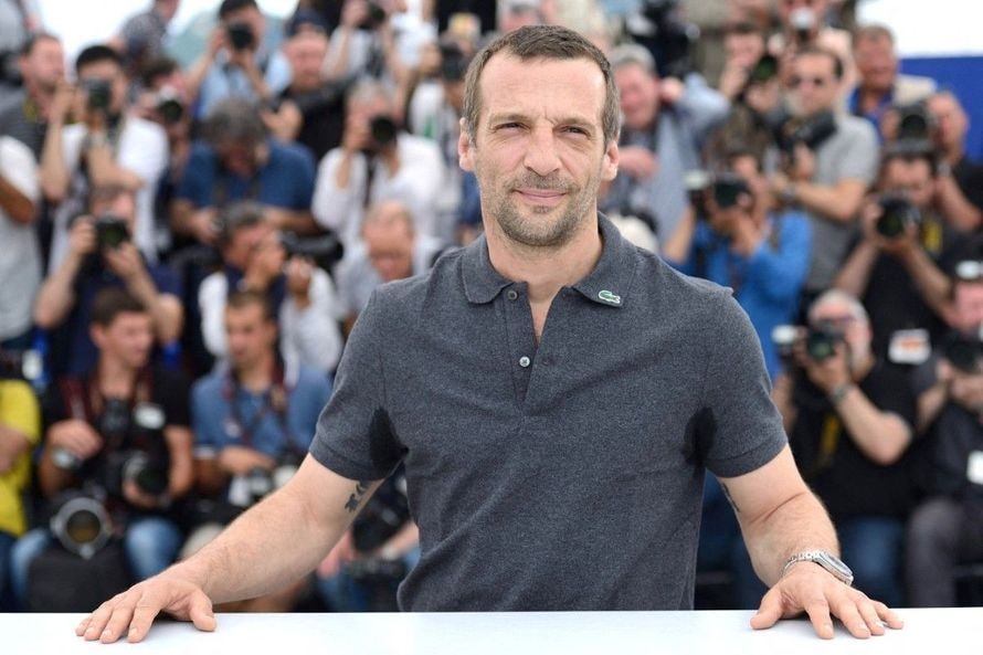 "C'est la dame qui a dit qu'il fallait karcheriser", Matthieu Kassovitz dézingue Rachida Dati, Anne-Elisabeth Lemoine le recadre