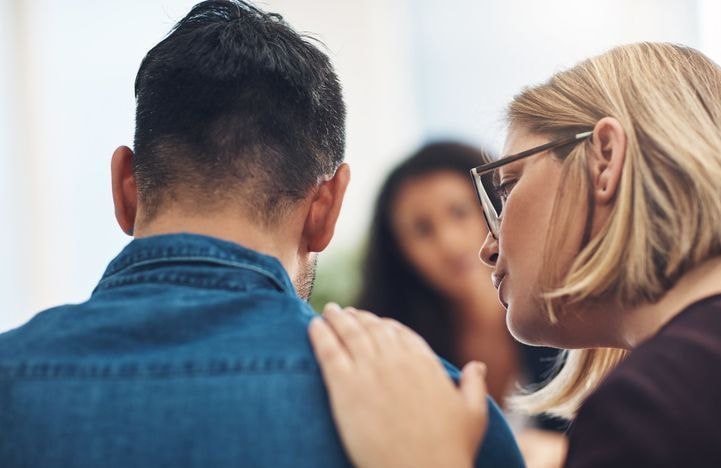 Aide à mourir : c’est quoi le « délit d’entrave » voté dans le cadre du texte sur la fin de vie ?