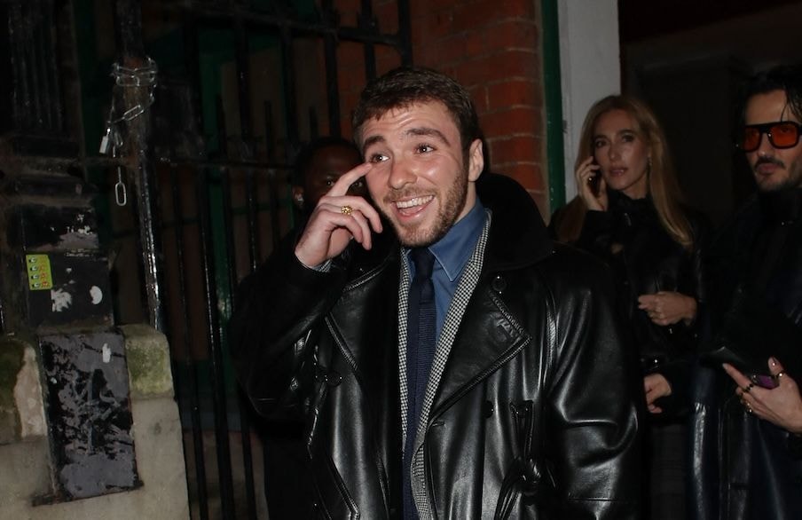 Rocco Ritchie dévoile un rare cliché entouré de ses deux parents, Madonna et Guy Ritchie