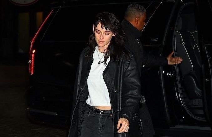 L’indie sleaze revient cet hiver : Kristen Stewart propose le parfait look pour adopter la tendance