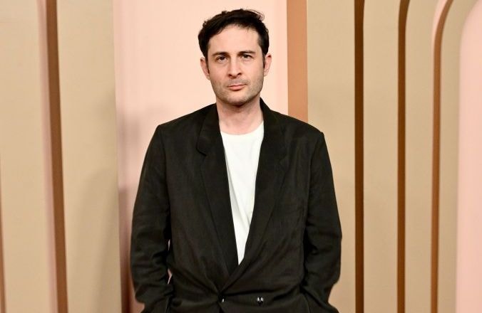 Arthur Harari : « Ça me fait rire qu'on m'appelle Monsieur Triet »