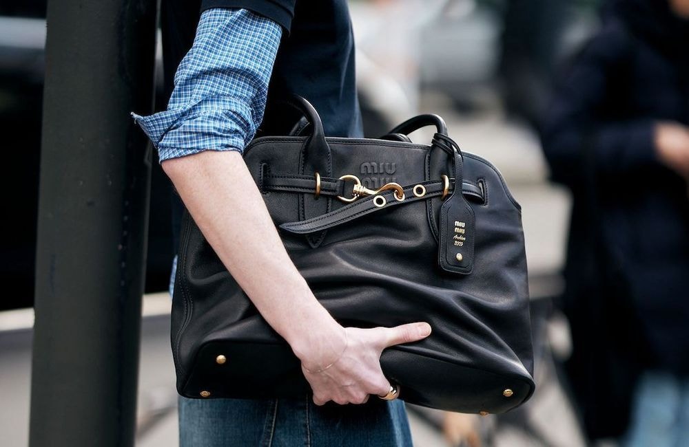 Ce sac emblématique Y2K fait son come-back
