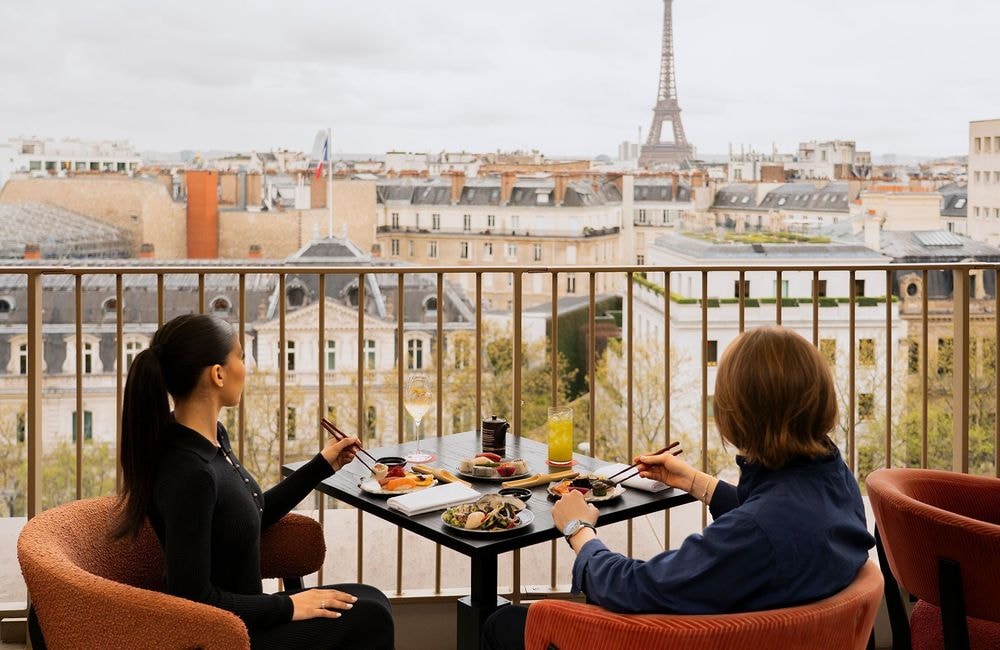 Best of food de la semaine : bruncher en hauteur, découvrir le nouveau café liquide, fontaine à eau 3.0…