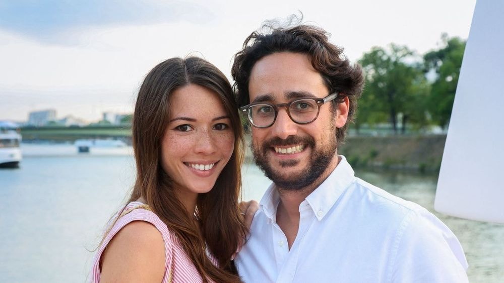 Emilie Broussouloux : "J’aime déguster un plateau de fruits de mer dans cette jolie brasserie française", ses habitudes huppées dans son coin de paradis en Normandie
