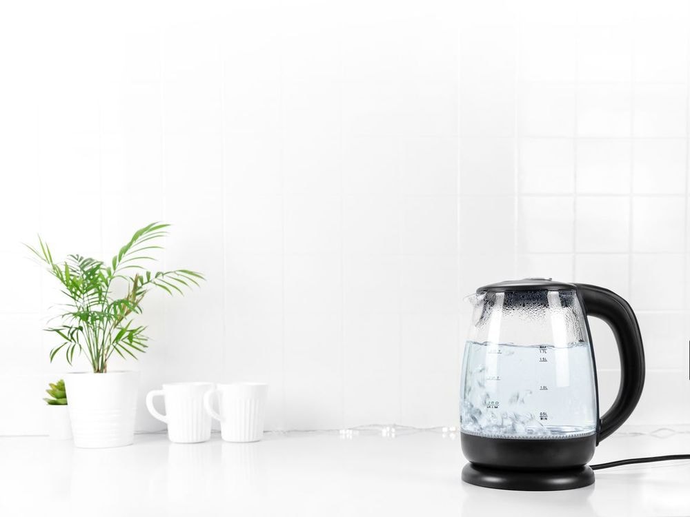 Est-ce dangereux de faire bouillir deux fois la même eau ?