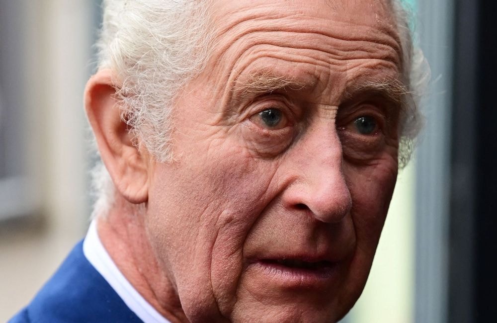 Charles III : comment il a pris ses distances avec le prince Andrew