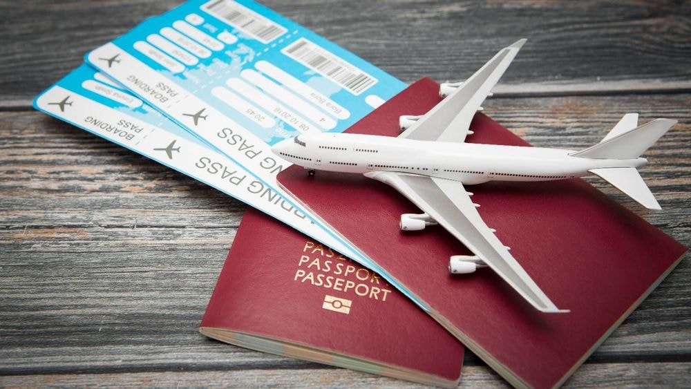 Billets d'avion plus chers, nouveau taux de TVA pour le gaz... Les 3 infos argent du jour