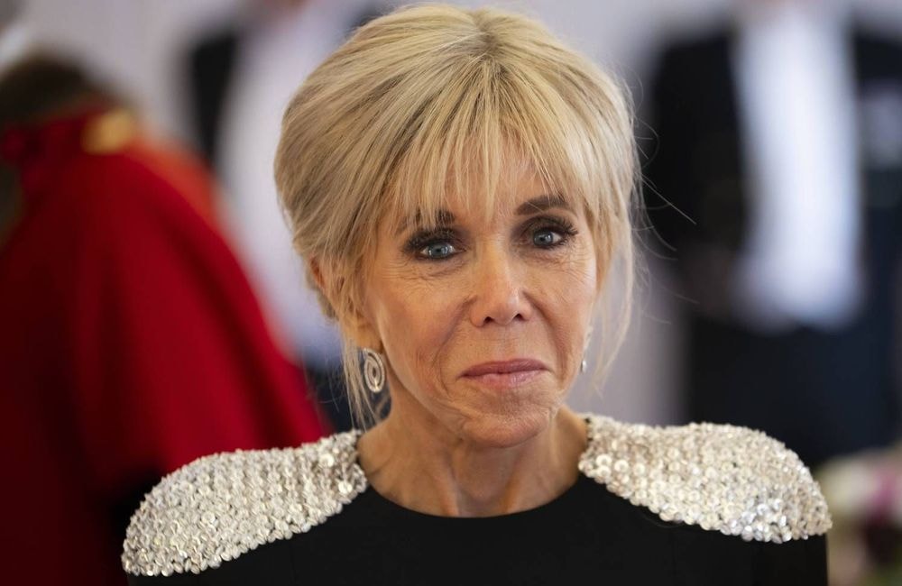 Fake news transphobe contre Brigitte Macron : qui est Delphine J., figure complotiste, jugée à partir de lundi ?