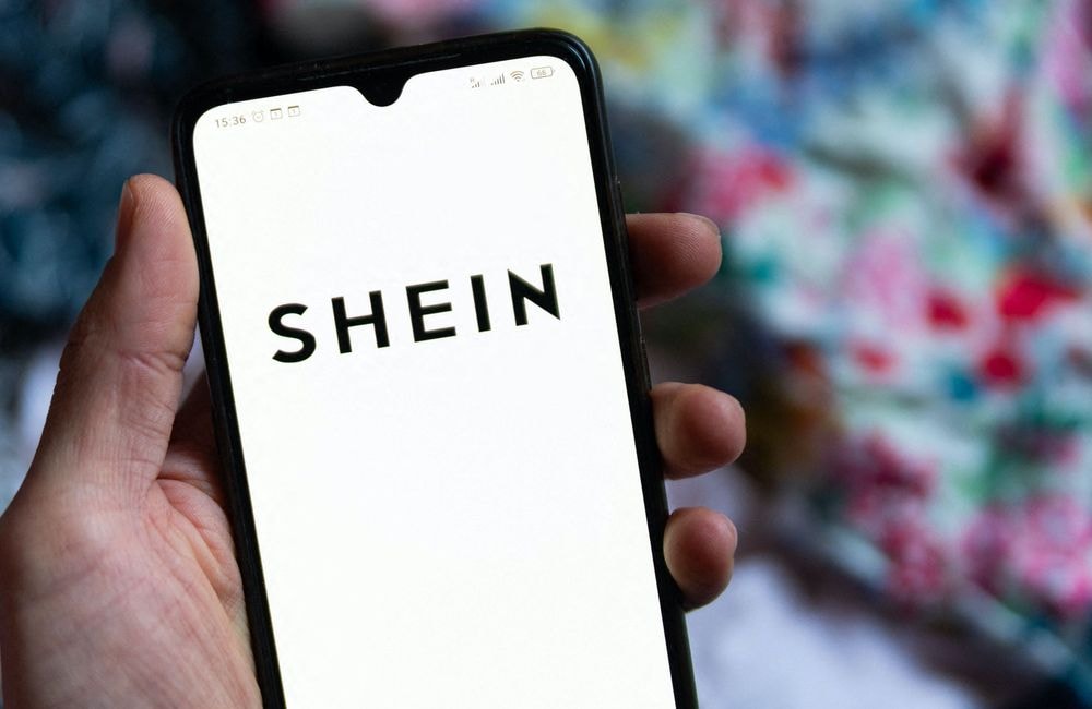 Projet de loi anti-fast fashion : qu’est-ce qui pourrait changer ?
