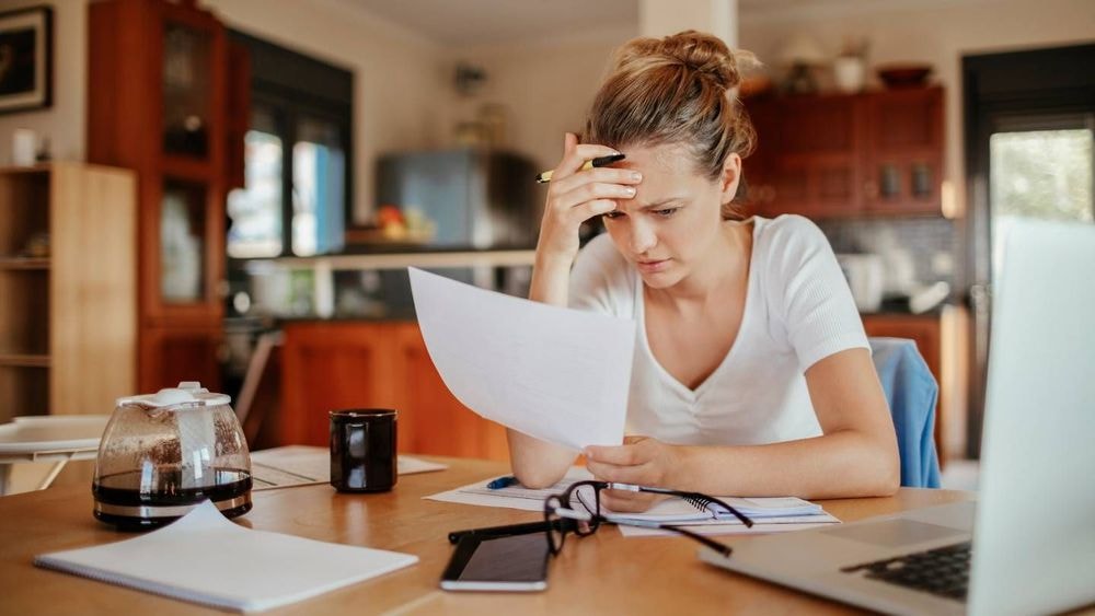 Une banque sur deux surcharge le prix des découverts !