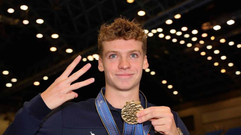 Léon Marchand : le champion de natation vient de passer une étape et obtient un diplôme impressionnant !