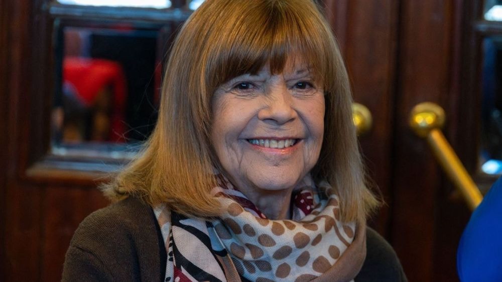 “Voilà quarante ans que nous payons des arriérés fiscaux” : Chantal Goya explique pourquoi elle croule sous les dettes