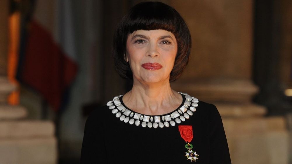 Mireille Mathieu au plumard avec Mourousi, Foucault et Patrick Duffy ? Révélations sur qui ont été les hommes de sa vie