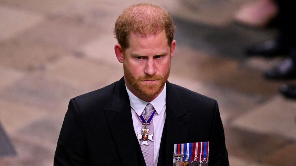 Le prince Harry au plus mal ? Il serait plus isolé que jamais : « Personne ne lui parle plus »