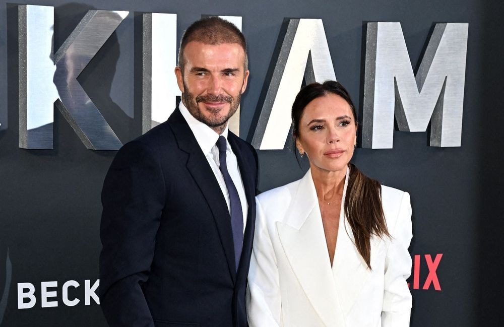 Victoria Beckham revient sur l’acharnement médiatique subi par son époux David en 1998