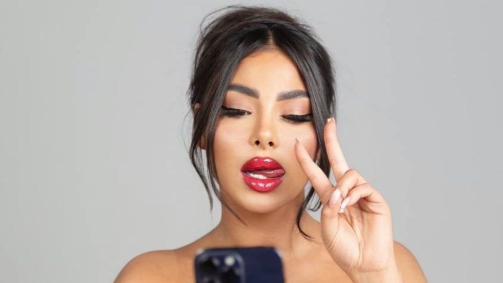 Mathis Dumas refuse d'entrainer Maeva Ghennam pour gravir le Mont Blanc, elle le tacle violemment : "C'est un suiveur de Booba"